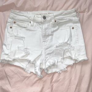 American eagle white shorts